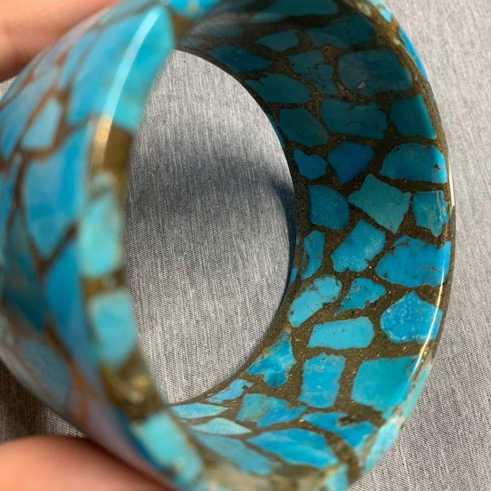 Turquoise and Gold Bracelet